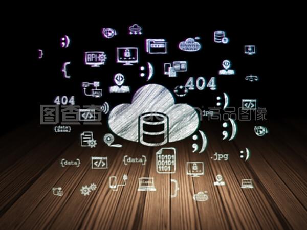 油漬黑暗中 云計算與數(shù)據(jù)庫概念在技術(shù)開發(fā)中的融合與革新